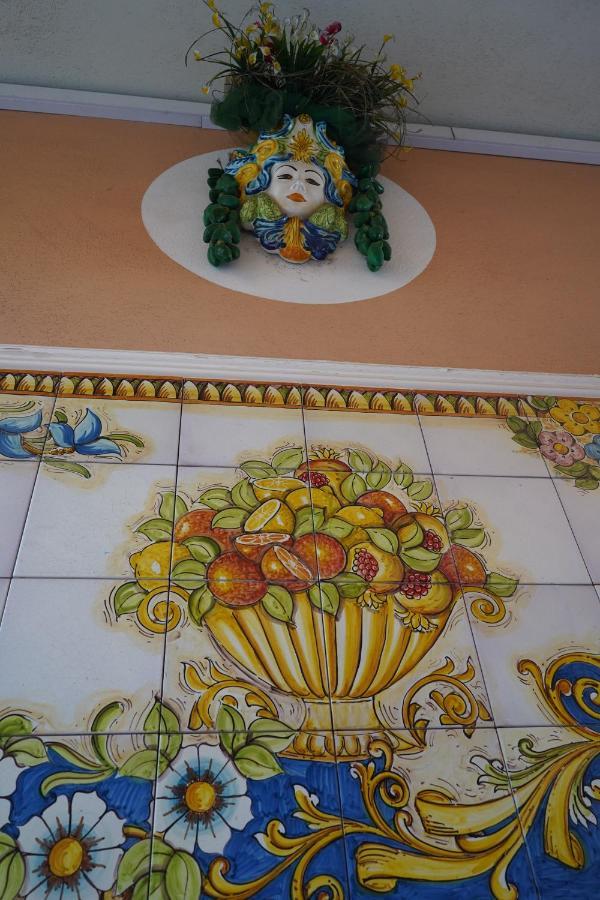 Vacanza Taormina Mare Mazzeo Buitenkant foto