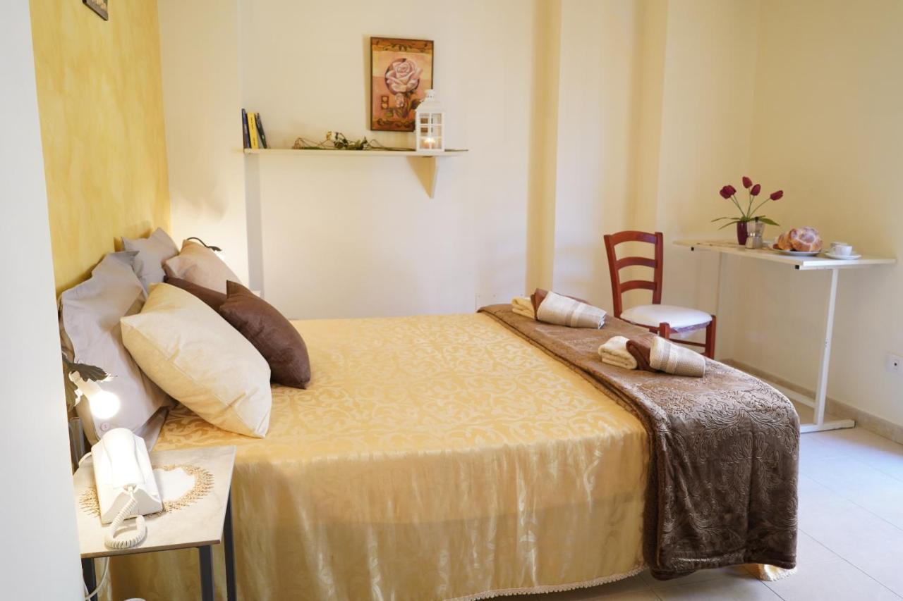 Vacanza Taormina Mare Mazzeo Buitenkant foto