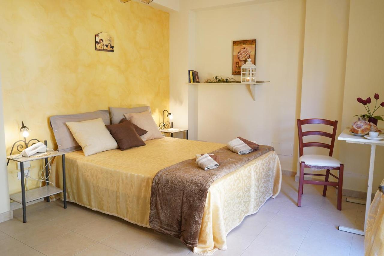 Vacanza Taormina Mare Mazzeo Buitenkant foto